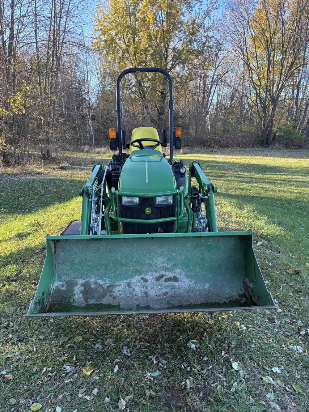 2013 1025R Compact Tractor  Image 4